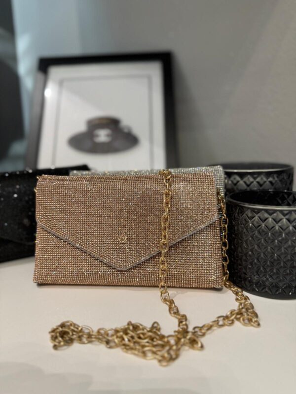 Pochette con strass